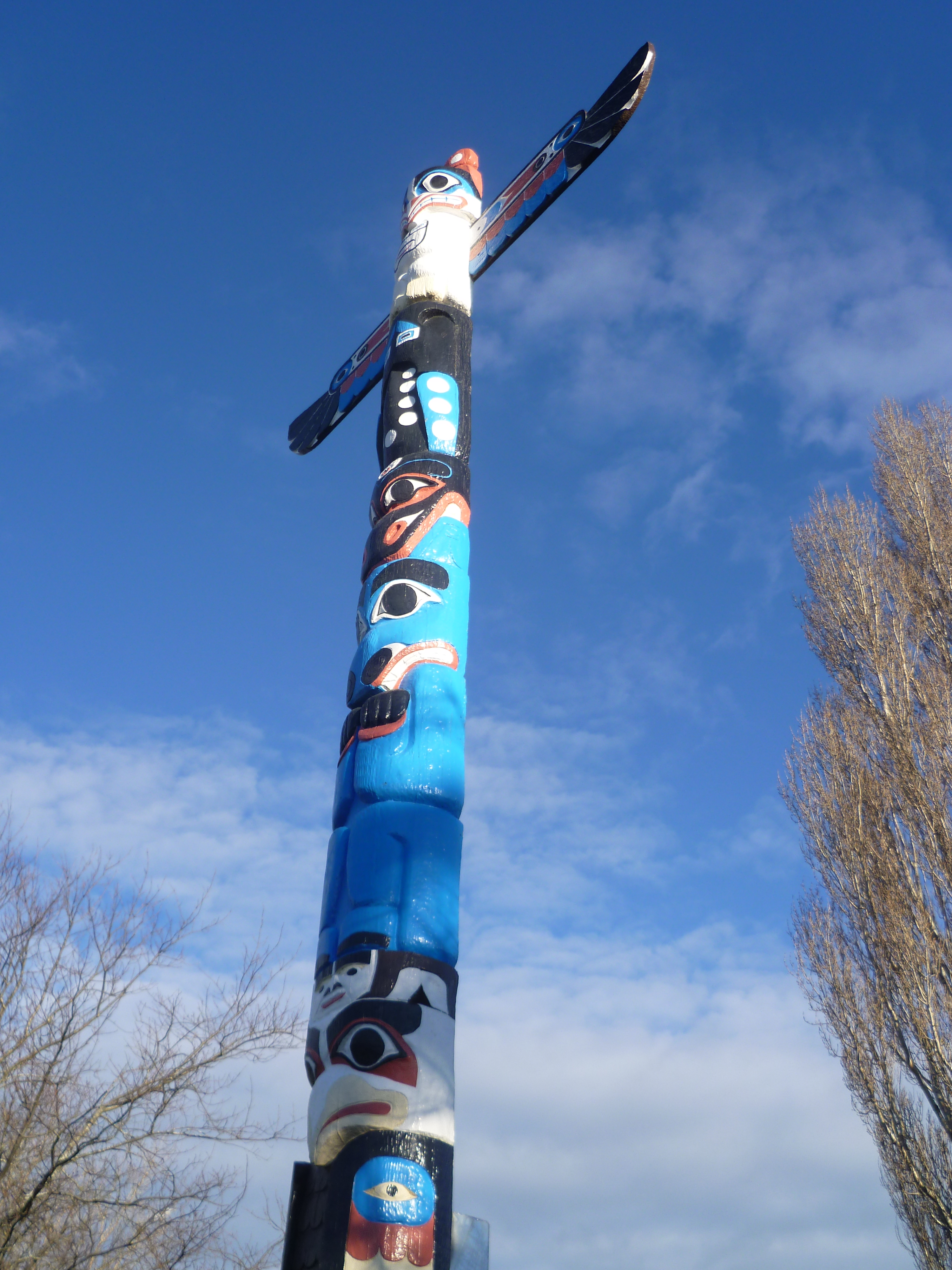 Totem Pole, Christchurch Airport http://www.christchurchairport.co.nz/en/about-us/media-centre/media-releases/2013/totem-pole-restored-and-repositioned/